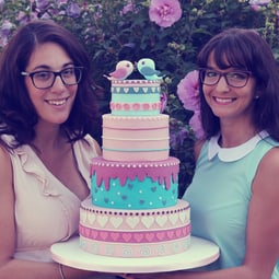 Organisatorinnen Lina Caroli (r) und Valeria Varrese (l)